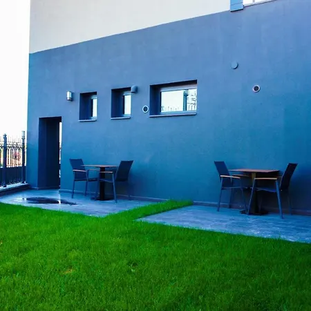 מלון Selini Airport *