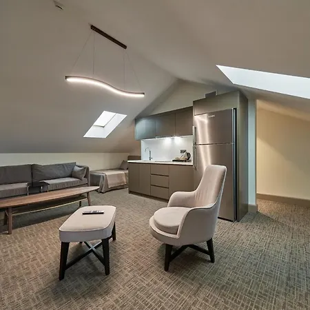 Selini Airport * اسطنبول